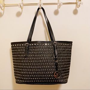 MICHAEL Kors Jet Set Studded Medium Travel tote